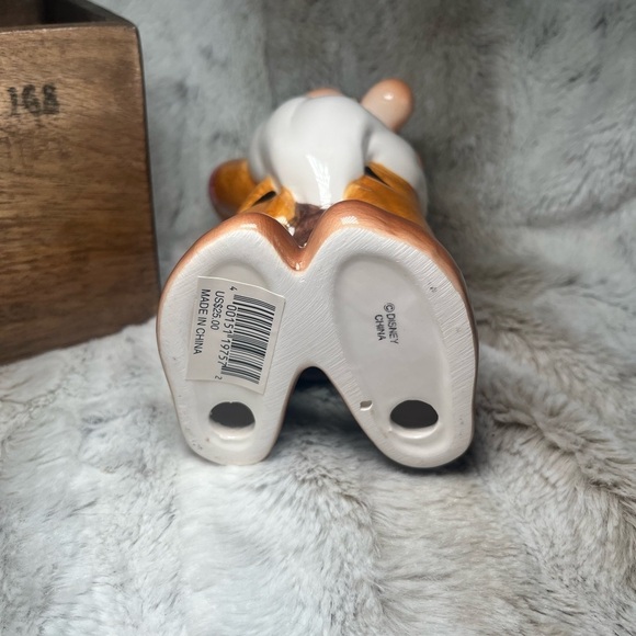 Disney Bashful Dwarf Snow White Ceramic Figurine Figure Green Hat Vintage - Picture 10 of 11